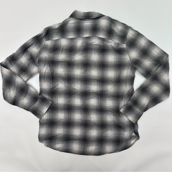 Abercrombie & Fitch Grey Plaid Button Down - Picture 3 of 3